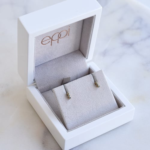 Minimalistické náušnice s modrými diamanty Linus