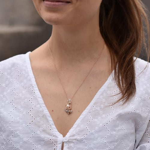 Stříbrný čert s perlou a lab-grown diamanty Devil