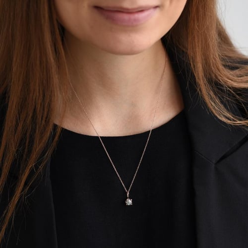 Zlatý přívěsek s nebroušeným diamantem Susan