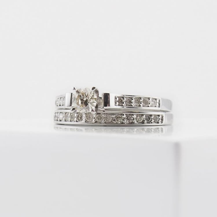 Diamantové prsteny 11883