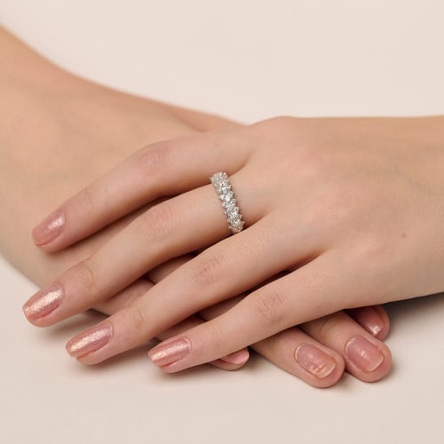 Half-eternity prsten ze zlata s lab-grown diamanty Govind