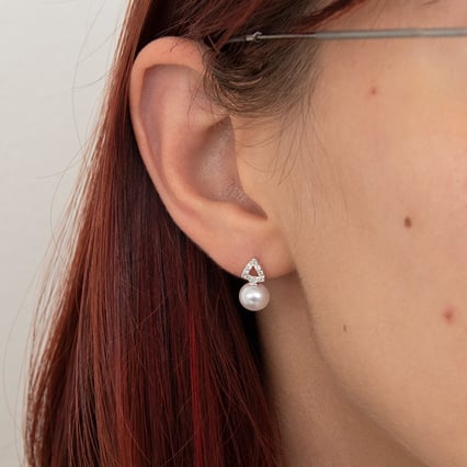 Perlové náušnice s diamanty ze zlata Jolyte