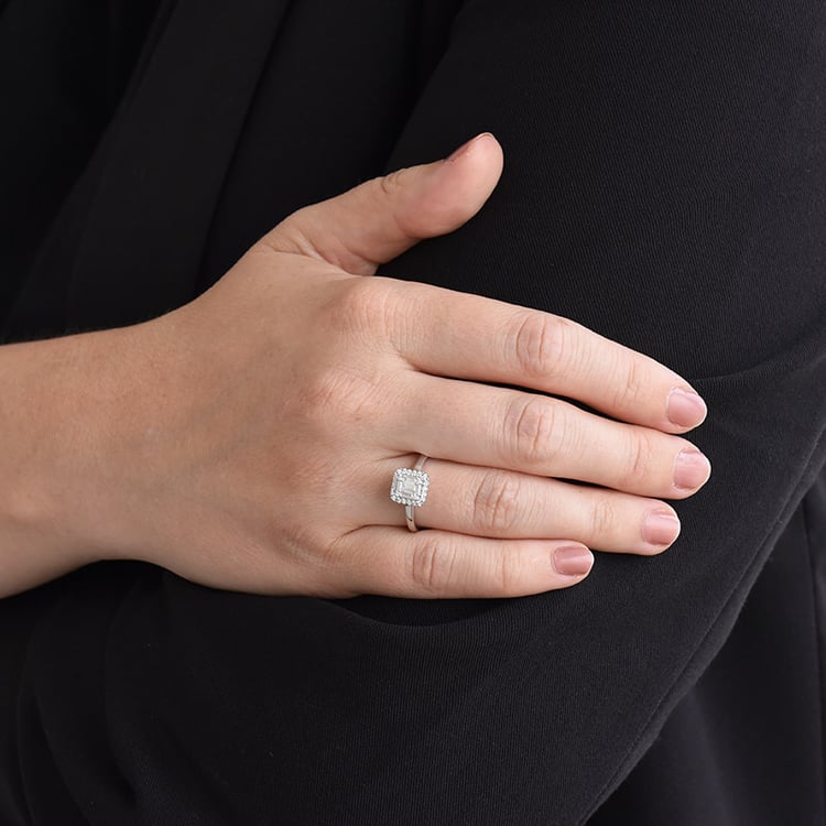 Halo prsten s diamanty 85728