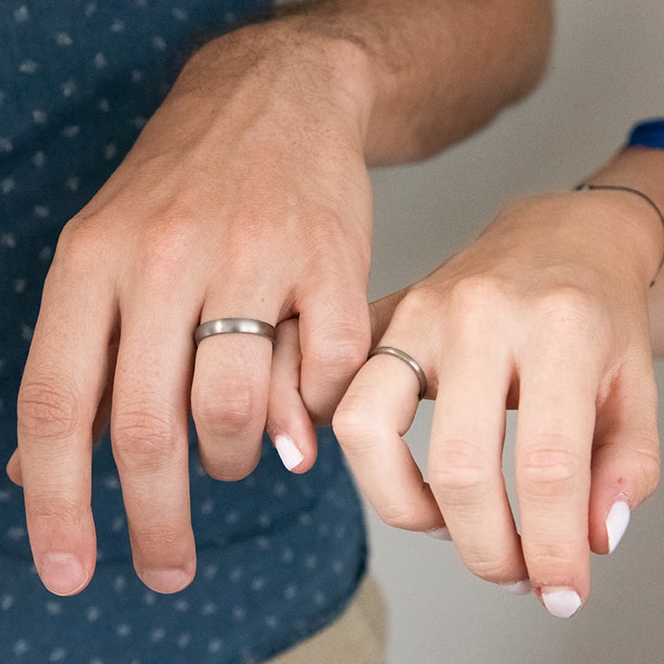 Titanové snubní prsteny Corban 107544