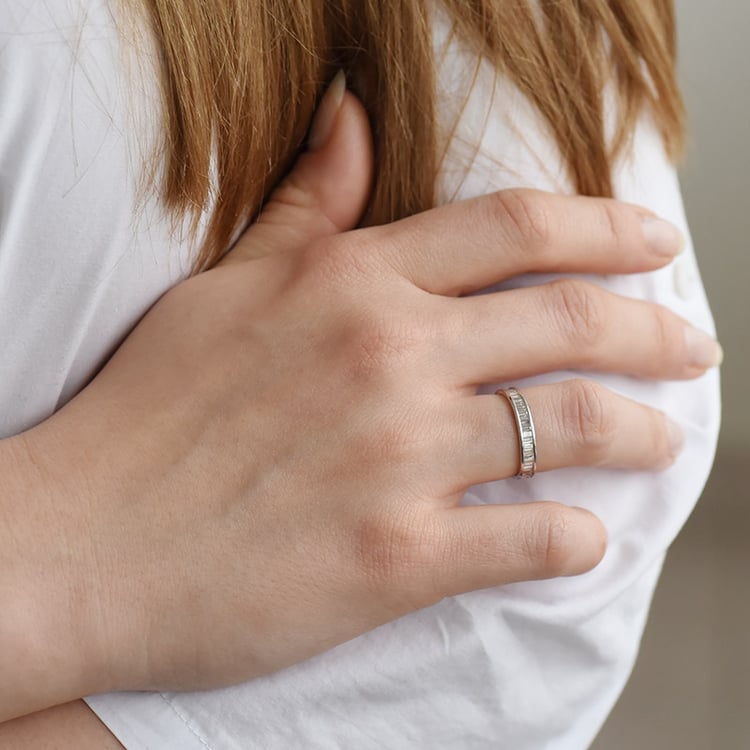 Prsten s baguette diamanty ze zlata 96719