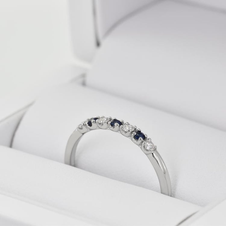 Prsten se safíry a diamanty 29334