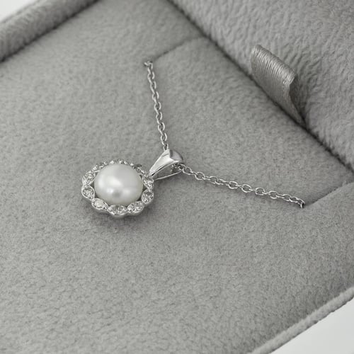 Stříbrný halo přívěsek s perlou a diamanty Elizabella