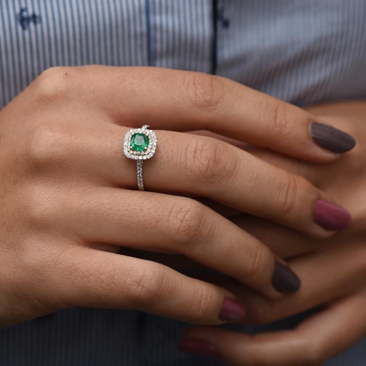 Prsten ze dvou druhů zlata s diamanty 48663