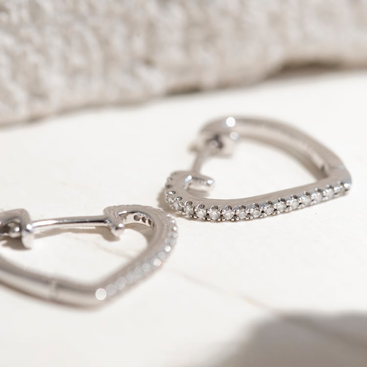 Diamantové náušnice ve tvaru srdce Leia 110342