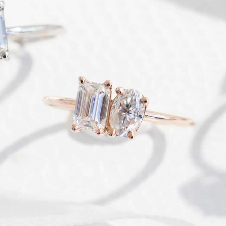 Zásnubní prsten Toi et Moi s moissanity Luca 110274