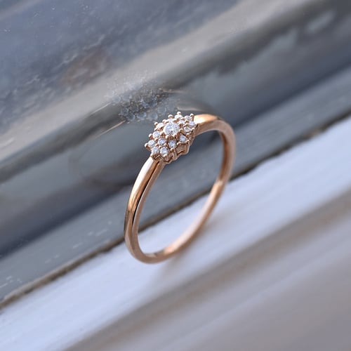 Elegantní diamantový prsten Neelam
