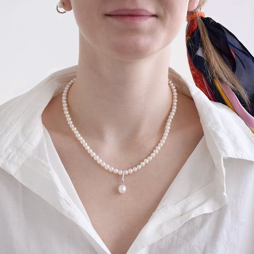 Zlatý perlový náhrdelník s diamanty Namrah
