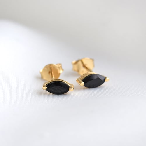 Minimalistické stříbrné náušnice s černými spinely Andine