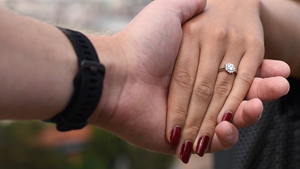 Čeho se vyvarovat při žádosti o ruku: 13 tipů, co nedělat