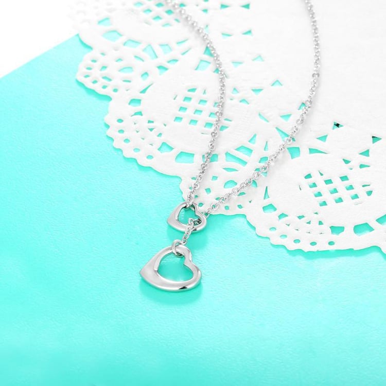 Srdíčkový náhrdelník 8260