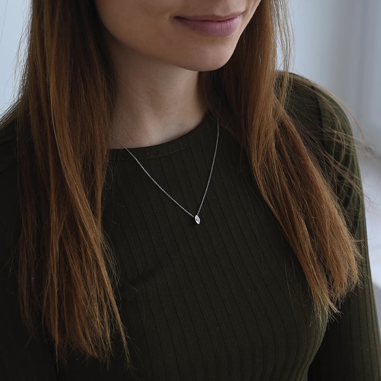 Zlatý náhrdelník s 0.25ct GIA certifikovaným marquise diamantem Rabba 82796