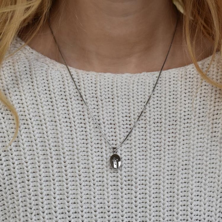 Medailon ze stříbra 28459