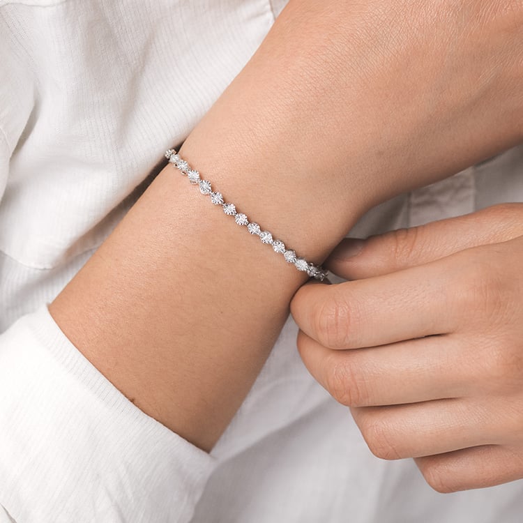 Náramek s třpytivými diamanty Jago 154095