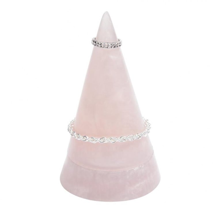 Kuželovitý stojan na šperky