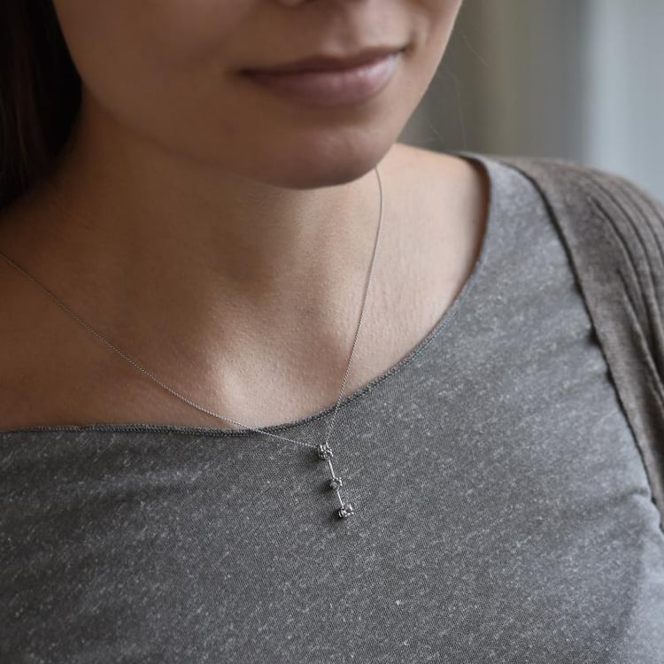 Zlatý náhrdelník Minulost přítomnost budoucnost s morganity 37504