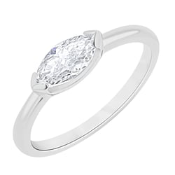 Zásnubní prsten s half-bezel marquise lab-grown diamantem Berenike