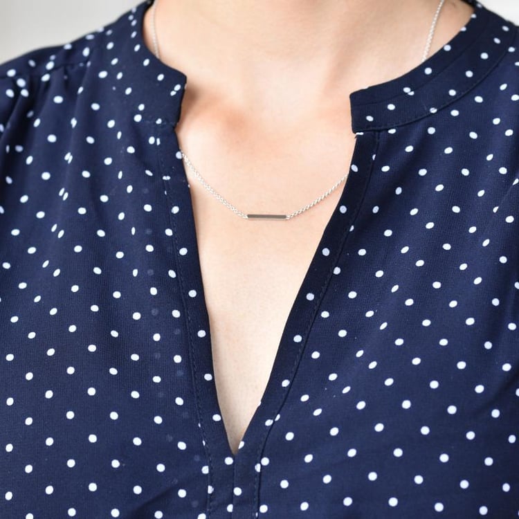 Jemný náhrdelník z bílého zlata 9777