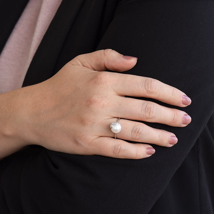 Perlová kolekce šperků s diamantovými lístky Bray 103554