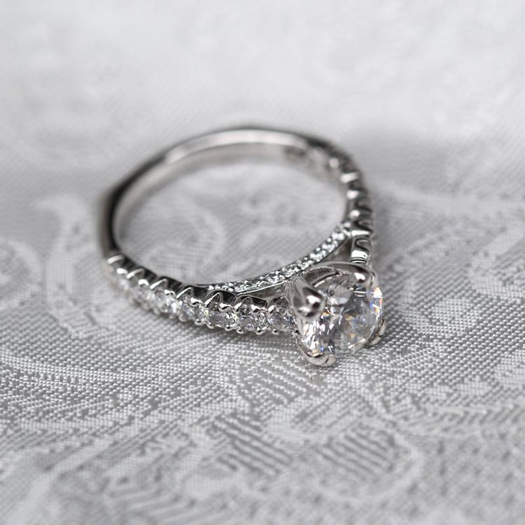 Prsten plný diamantů ze zlata 48041