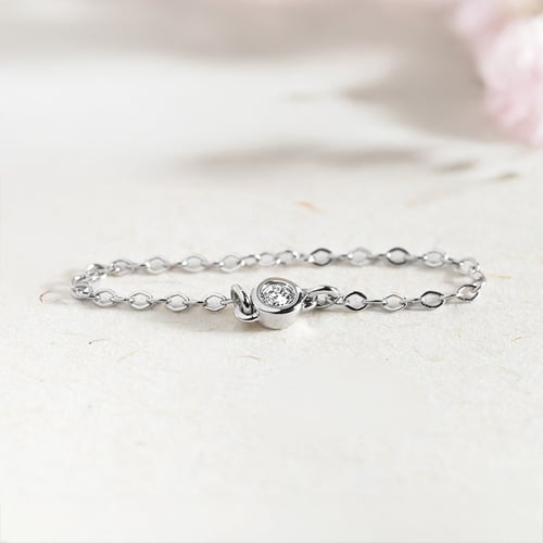 Minimalistický řetízkový prsten s diamantem Jalo
