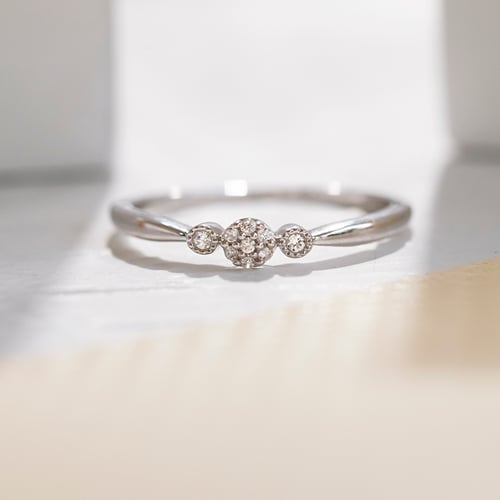 Minimalistický prsten s lab-grown diamanty Knott