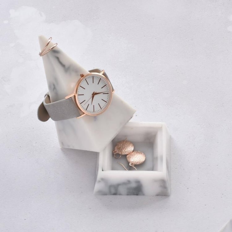 Podstavec na šperky 40975