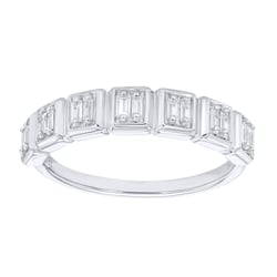 Half-eternity prsten ze zlata s lab-grown baguette diamanty Faheem