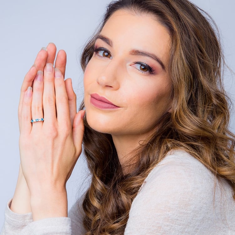 Stříbrný prsten s topazy a zirkony 31413