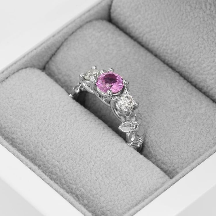 Zásnubní prsten se safírem 25551