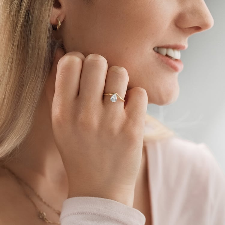 Výjimečný zásnubní prsten 154861