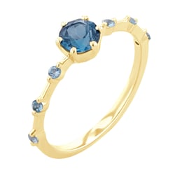 Prsten s londýnským topazem a postranními švýcarskými topazy Imelda