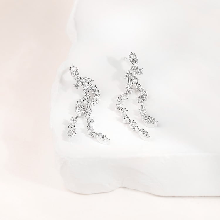 Visací diamantové náušnice Lungile 154397