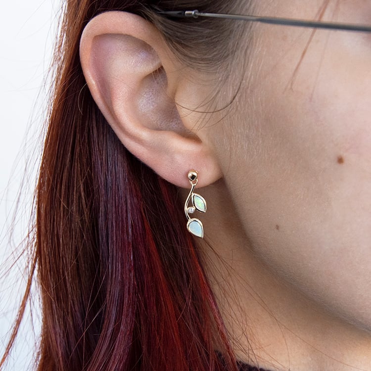 Opálový set šperků ve tvaru lístků s diamanty Petal 147006