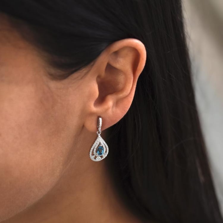 Stříbrné visací náušnice s topazy a zirkony 51528