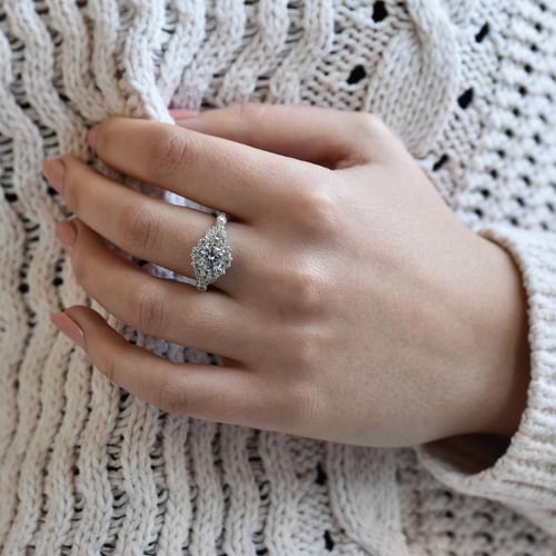Vintage set prstenů ze zlata vykládaného diamanty Jill
