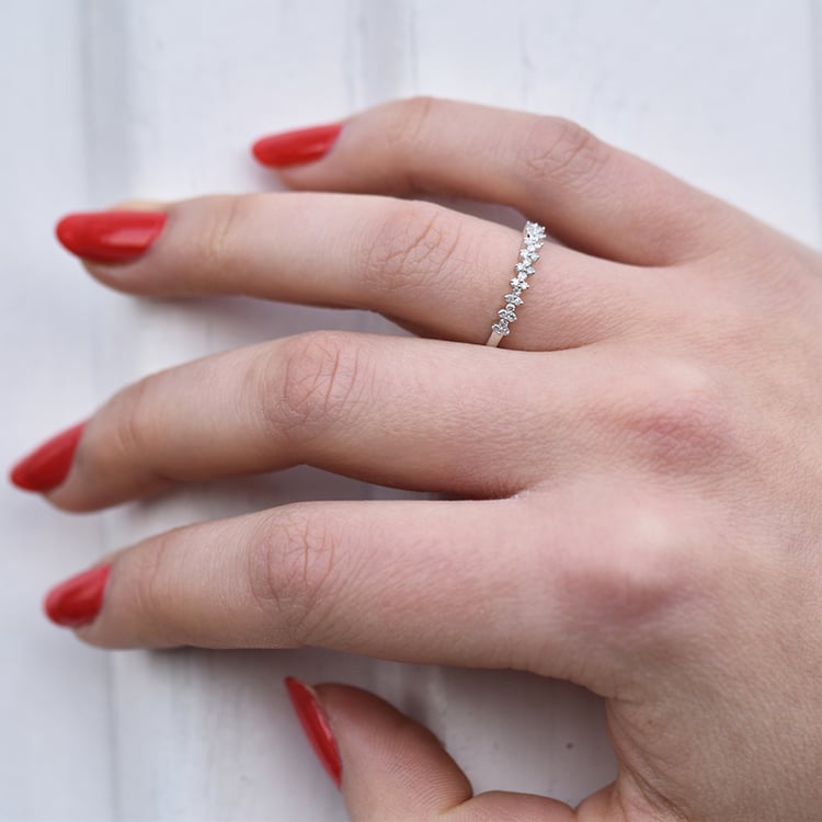 Romantický eternity prsten s lab-grown diamanty Betsy 101426