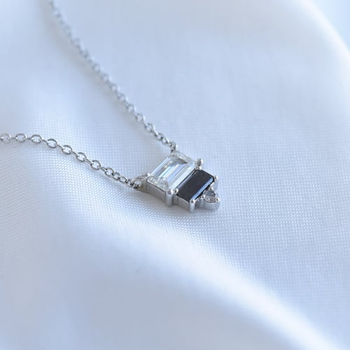 Náhrdelník s moissanitem a salt and pepper diamanty Ivano