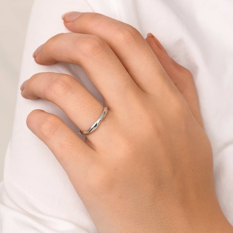 Nepravidelné zlaté snubní prsteny 158869