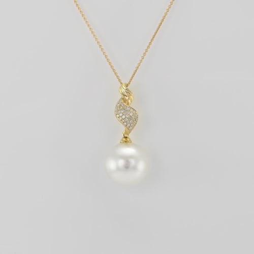 Perlový přívěsek s diamanty Golya