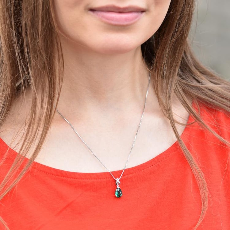 Náhrdelník se smaragdem Arokya 74544