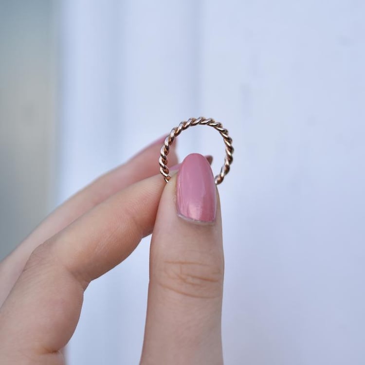 Prsten s provazovitým motivem 45483