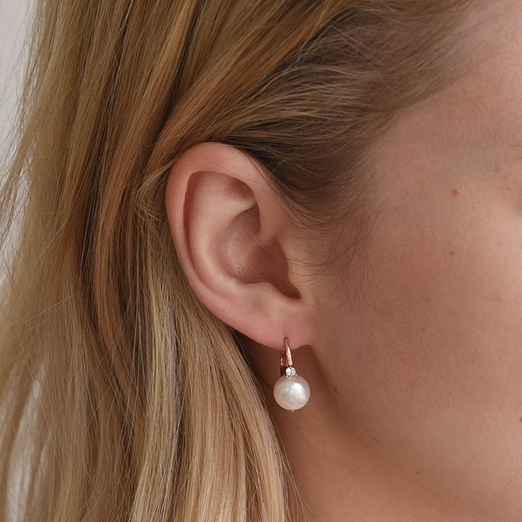 Pozlacené visací náušnice s perlou a zirkonem 65326