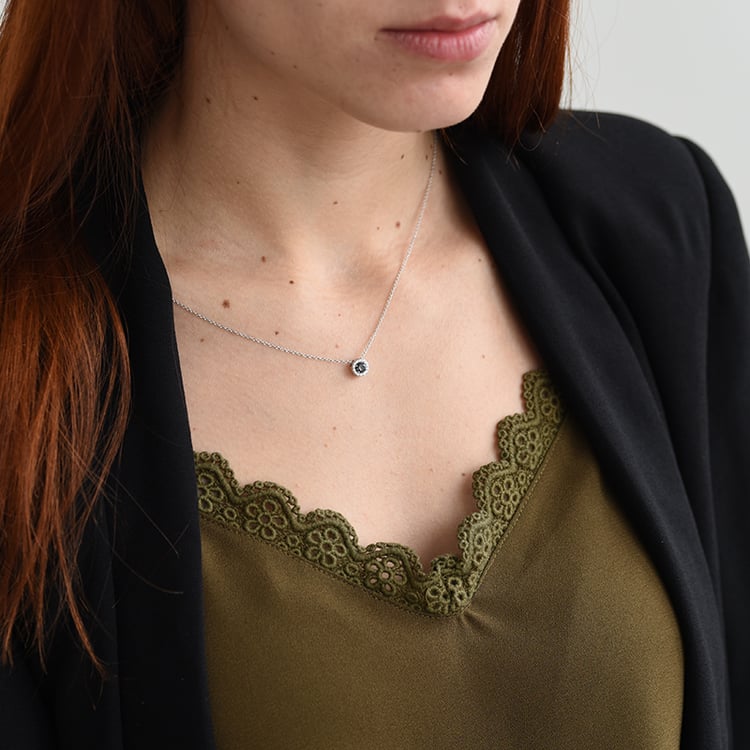 Halo přívěsek s černým diamantem Vicky 62107