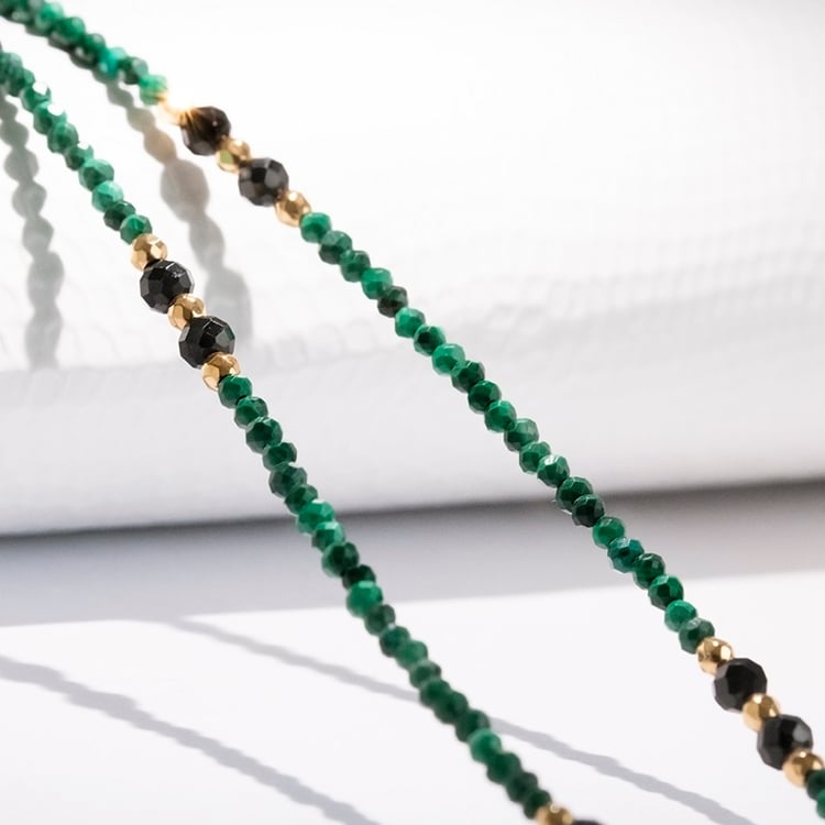 Pozlacený korálkový náhrdelník s malachity Leonica 115659