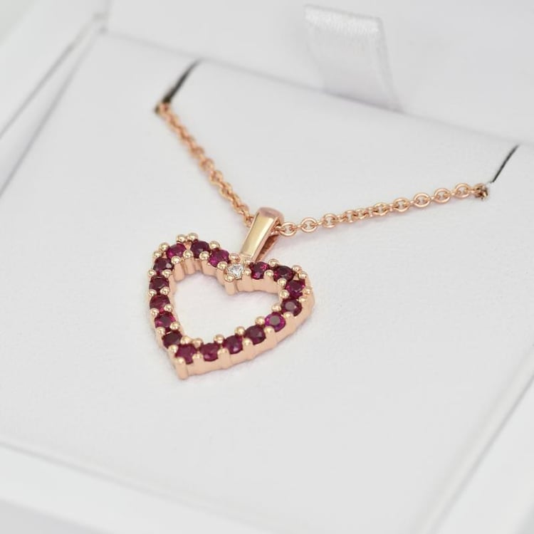 Zlaté srdce s rubíny 21170